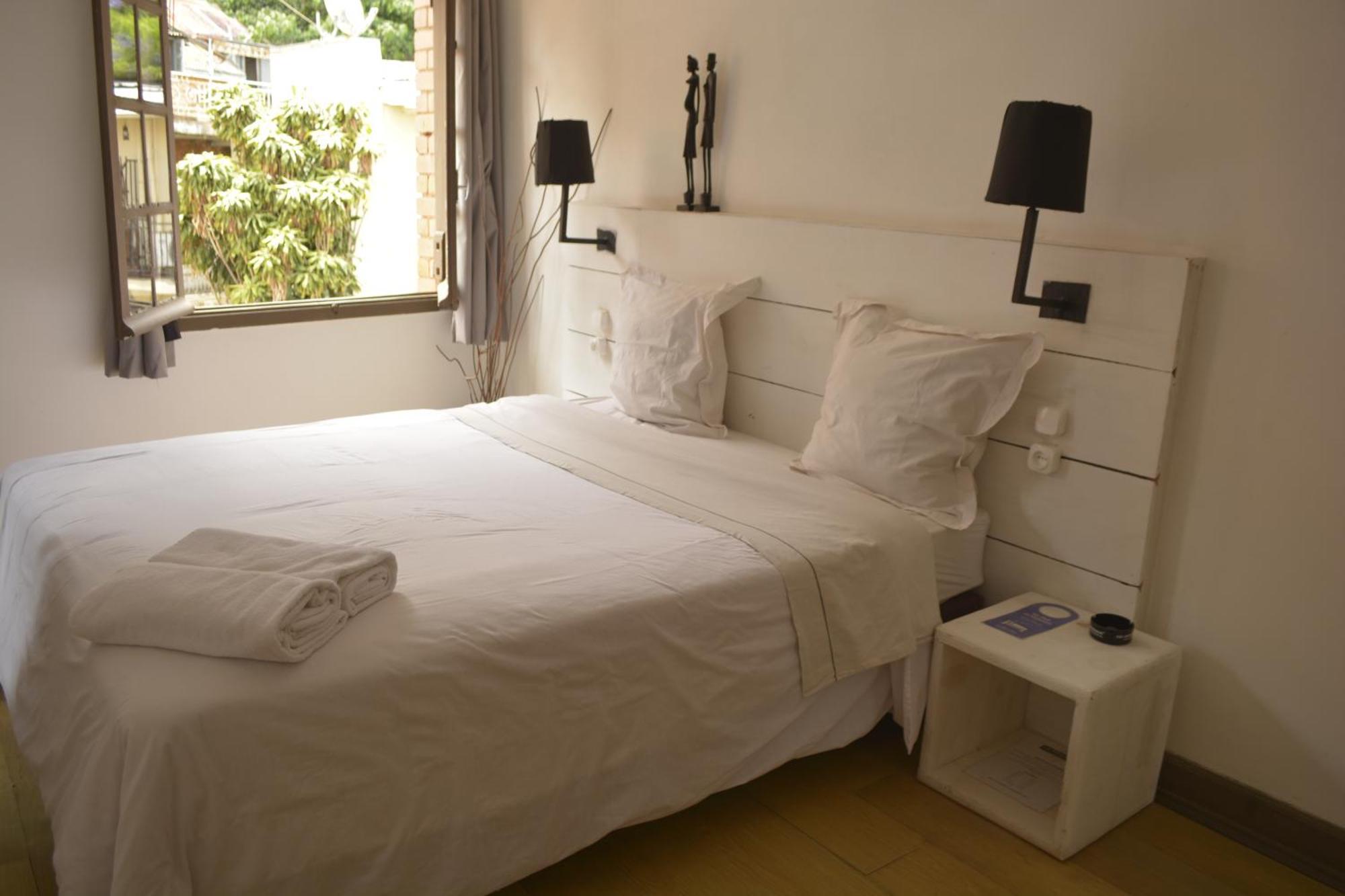 Hotel Restaurant La Ribaudiere Antananarivo Phòng bức ảnh